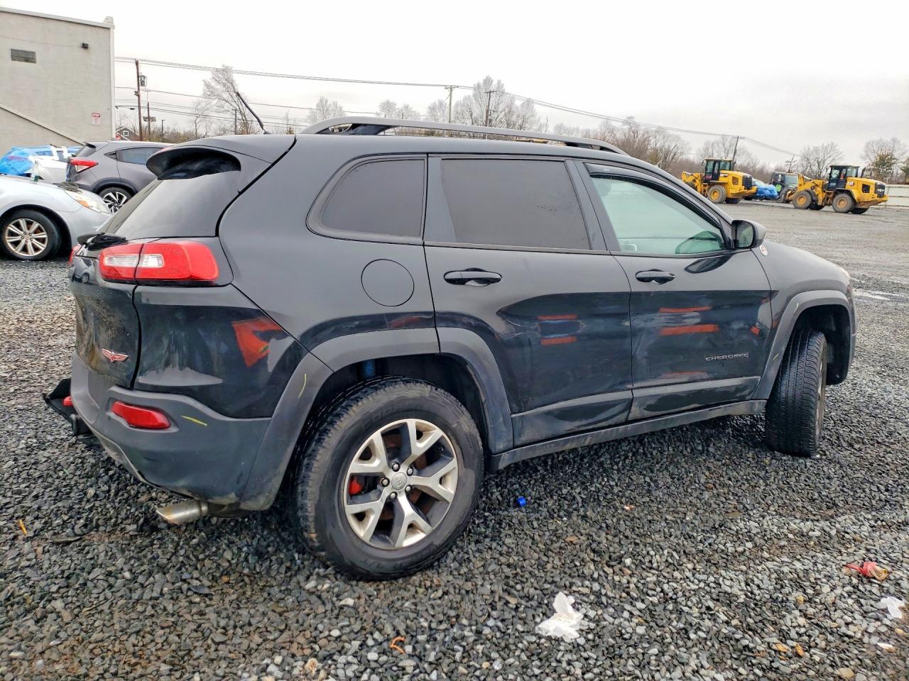 2014 Jeep Cherokee Trailhawk - Image 3