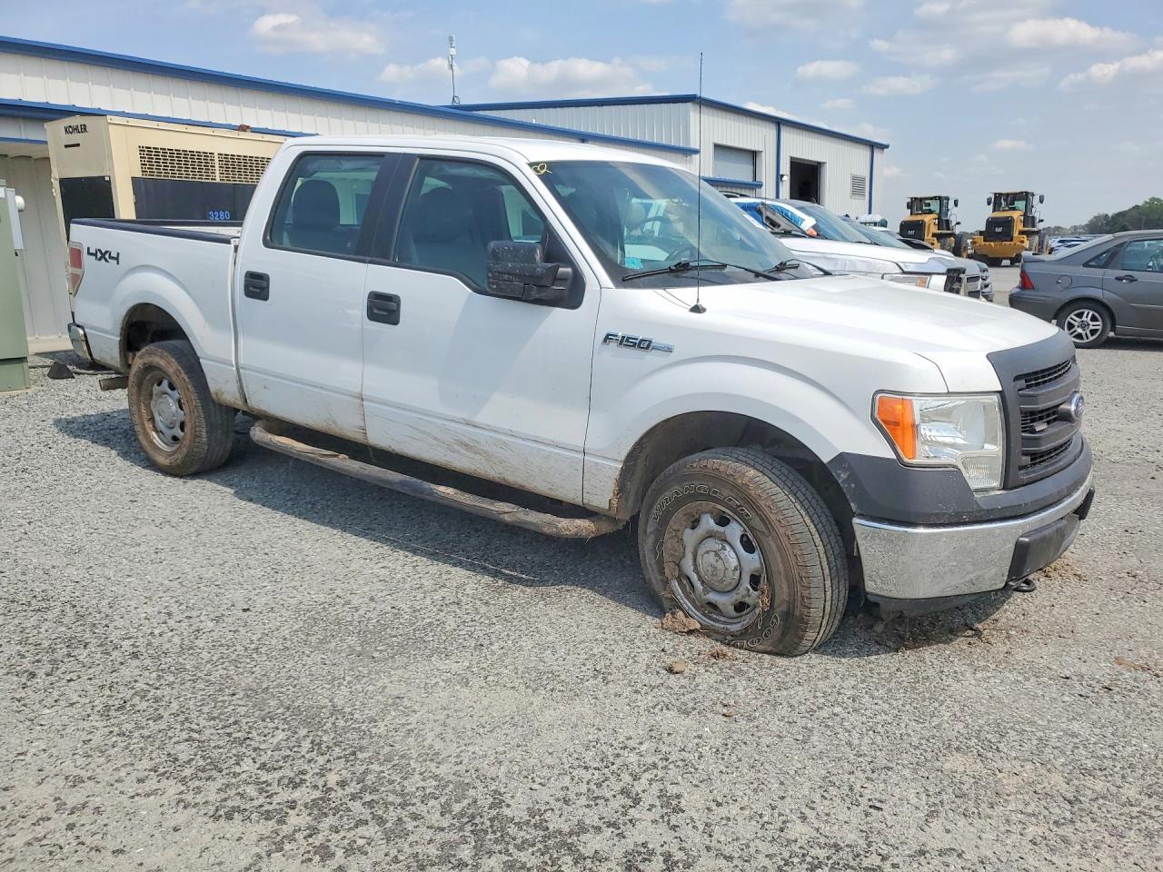 2014 Ford F150 Supercrew - Image 4