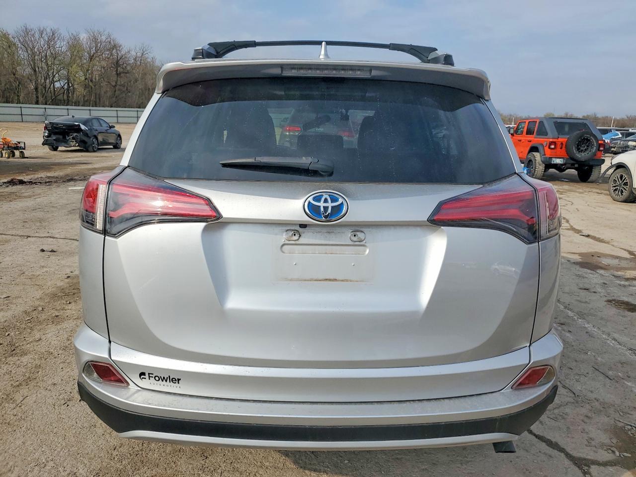2016 Toyota Rav4 Hybrid Xle - Фото 6