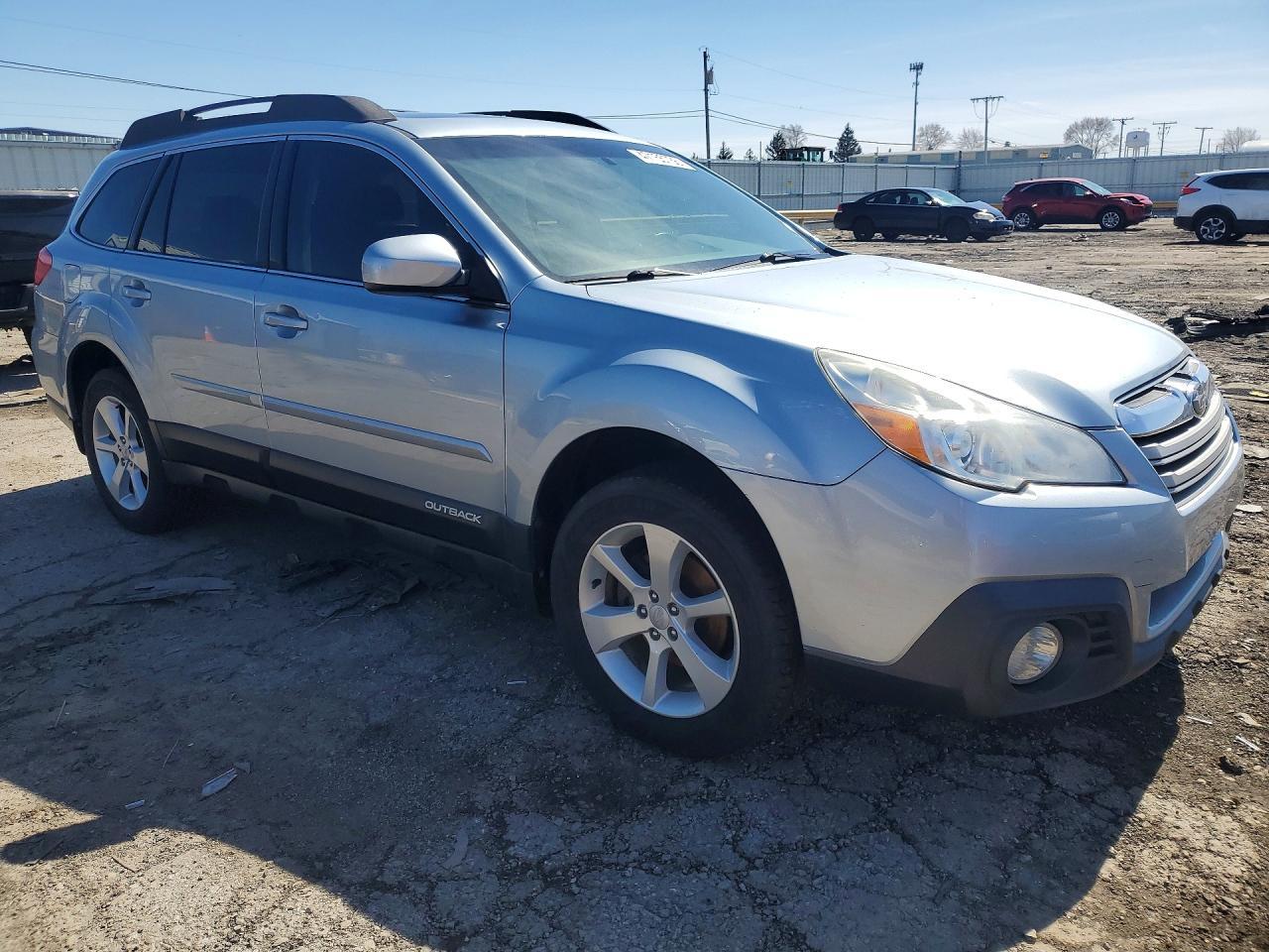 2013 Subaru Outback 2.5I Premium - Image 4