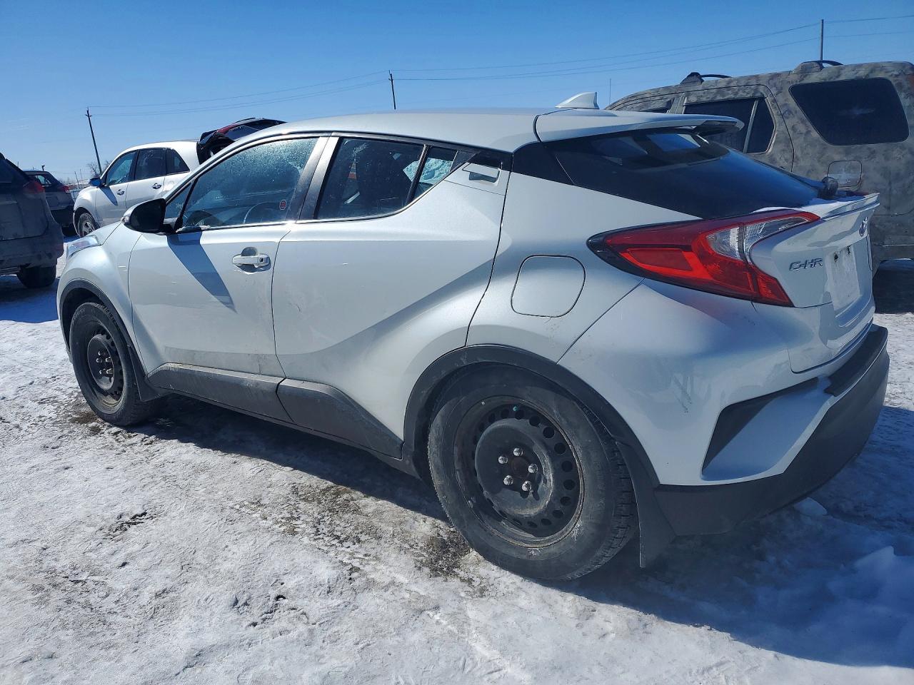 2018 Toyota C-Hr Xle - Image 2
