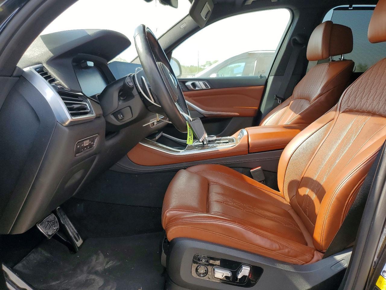 2019 BMW X5 xDrive50I - Image 7