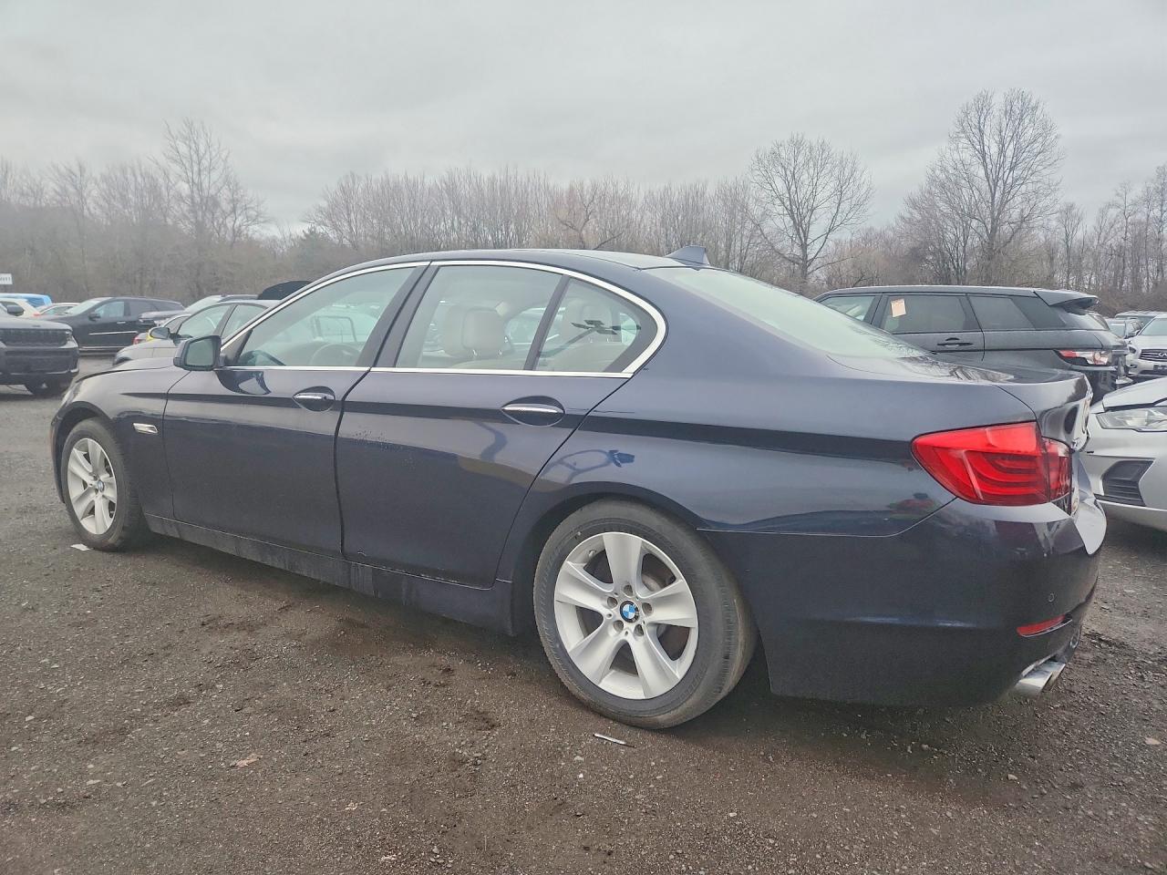 2013 BMW 528 Xi - Фото 2