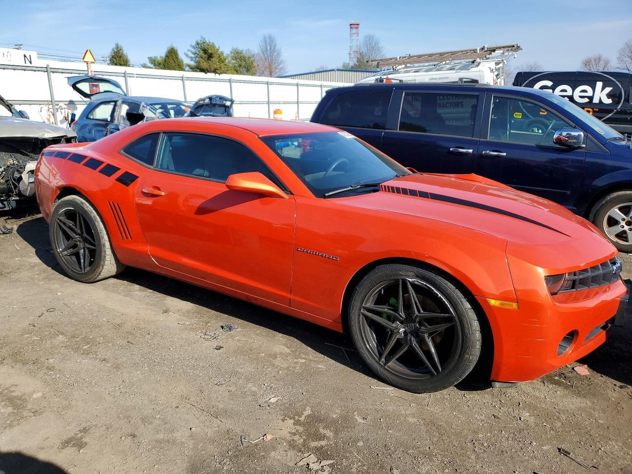 2013 Chevrolet Camaro Ls - Фото 4