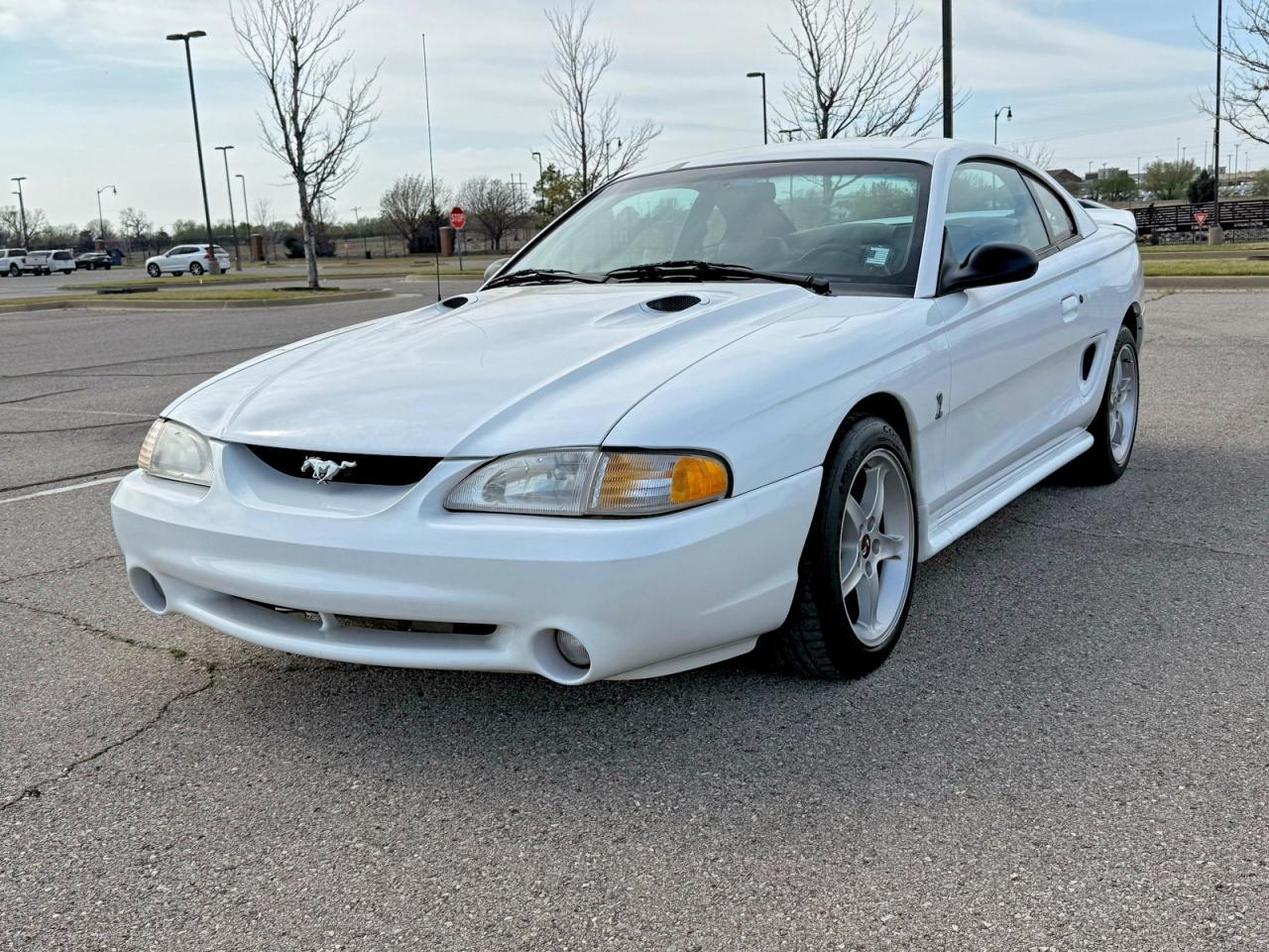 1997 Ford Mustang Cobra - Фото 2