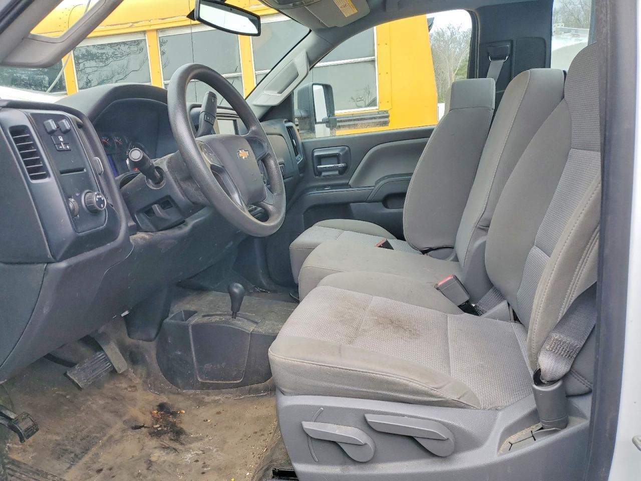 2016 Chevrolet Silverado K2500 Heavy Duty - Image 7