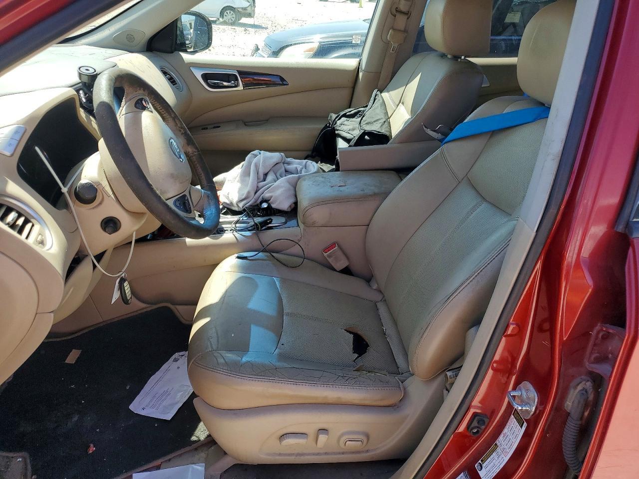 2014 Nissan Pathfinder S - Фото 7