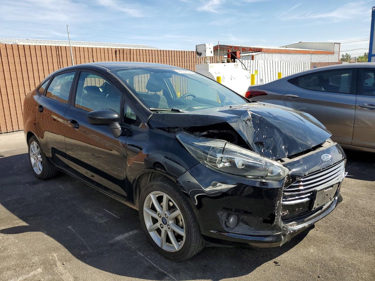 2019 Ford Fiesta Se - Image 4
