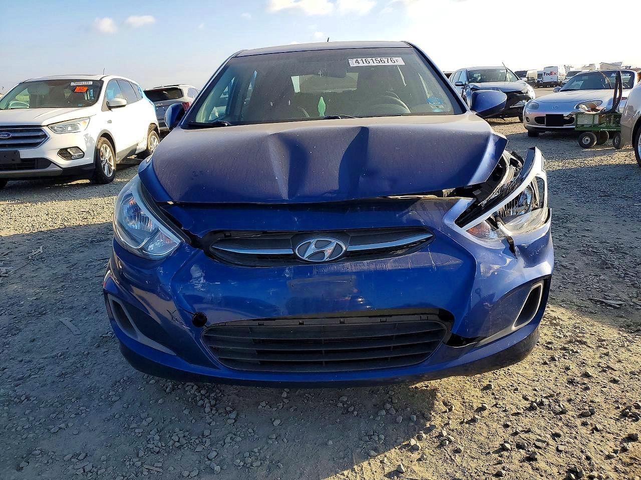 2016 Hyundai Accent Se - Image 5