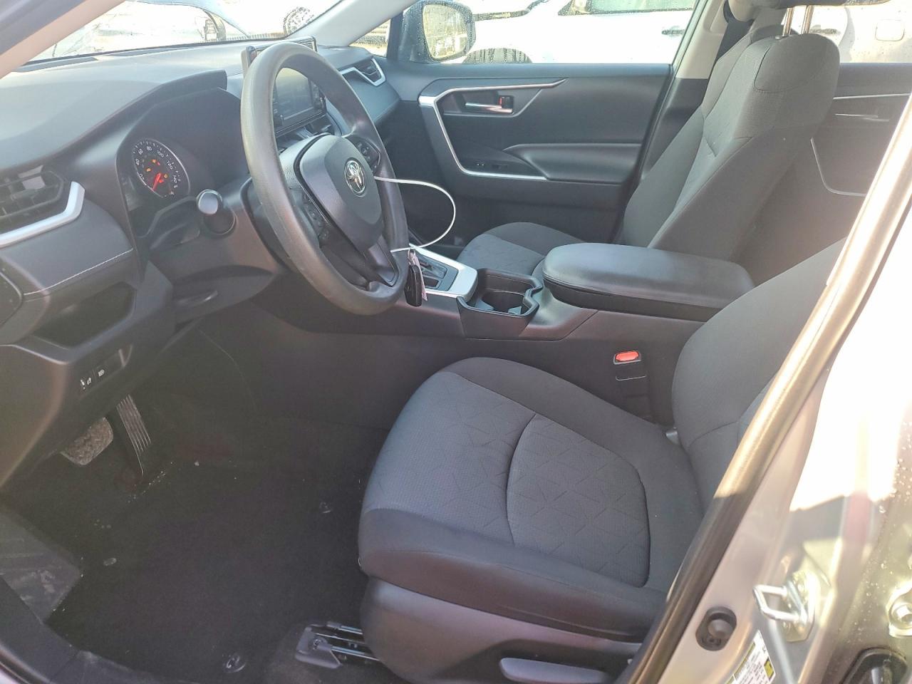 2019 Toyota Rav4 Xle - Image 7