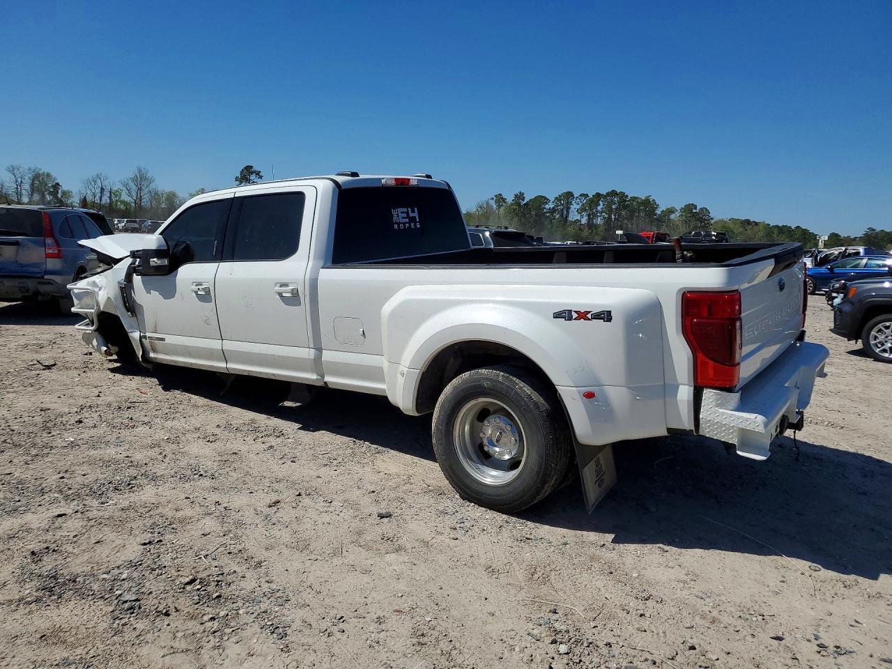 2021 Ford F350 Super Duty - Фото 2