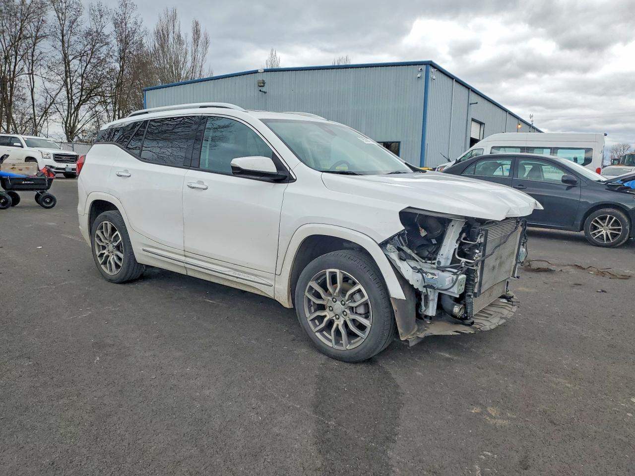 2023 GMC Terrain Denali - Фото 4