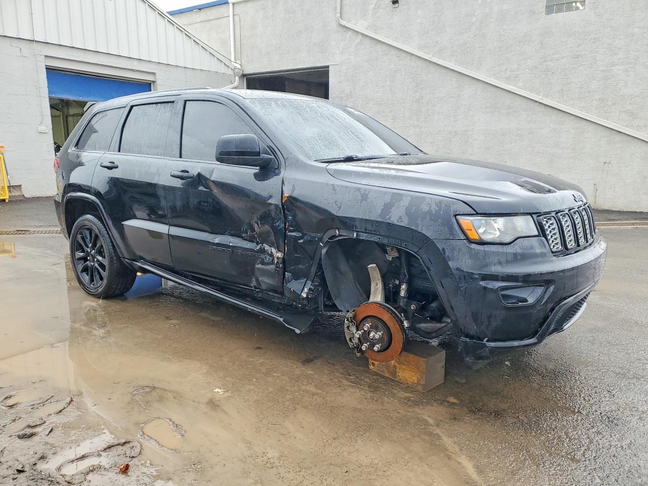 2019 Jeep Grand Cherokee Laredo - Фото 4