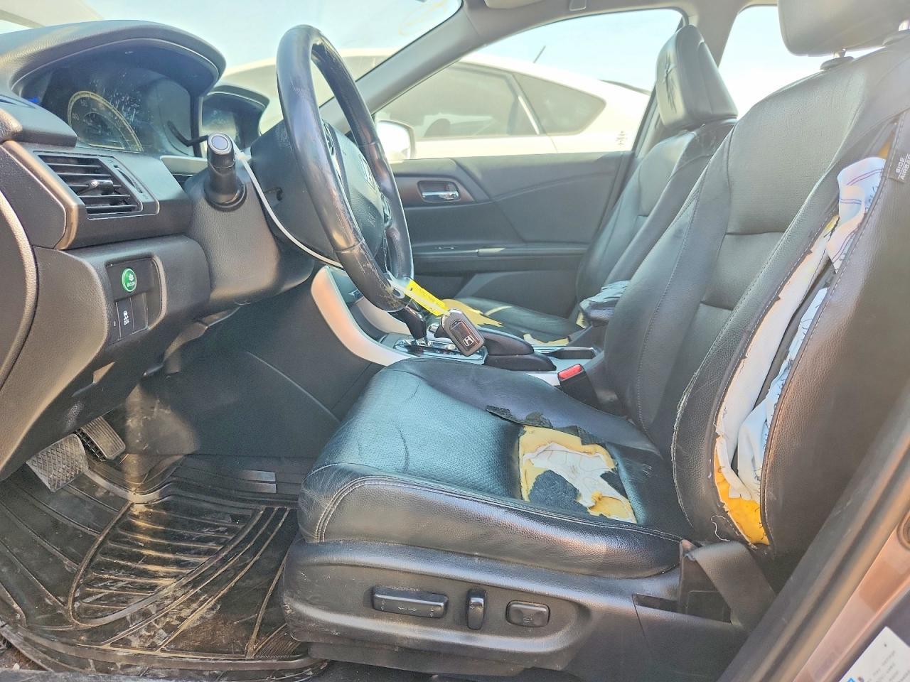 2014 Honda Accord Hybrid Exl - Image 7