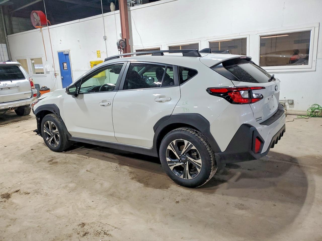 2024 Subaru Crosstrek Premium - Фото 2