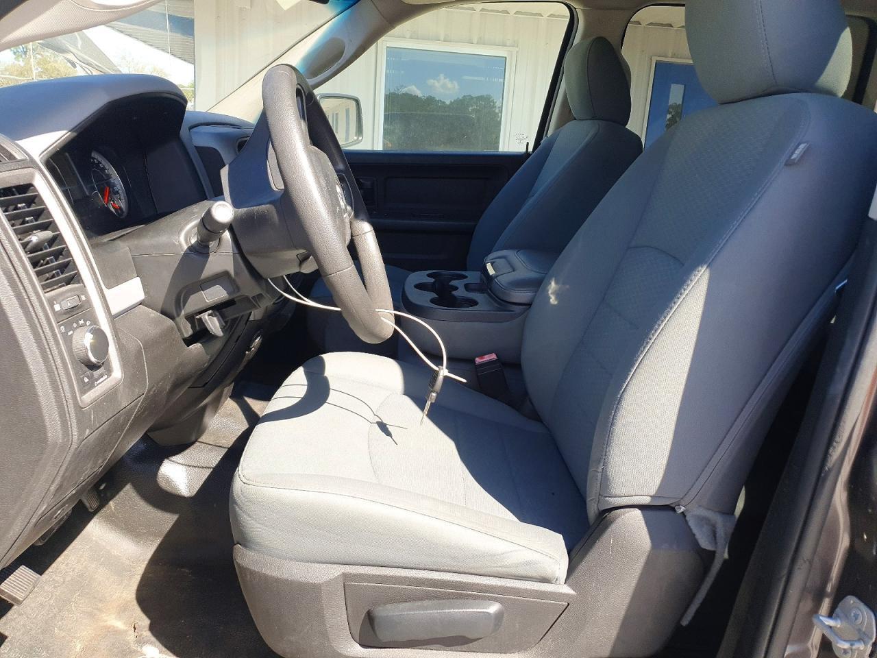 2019 Ram 1500 Classic Tradesman - Фото 7