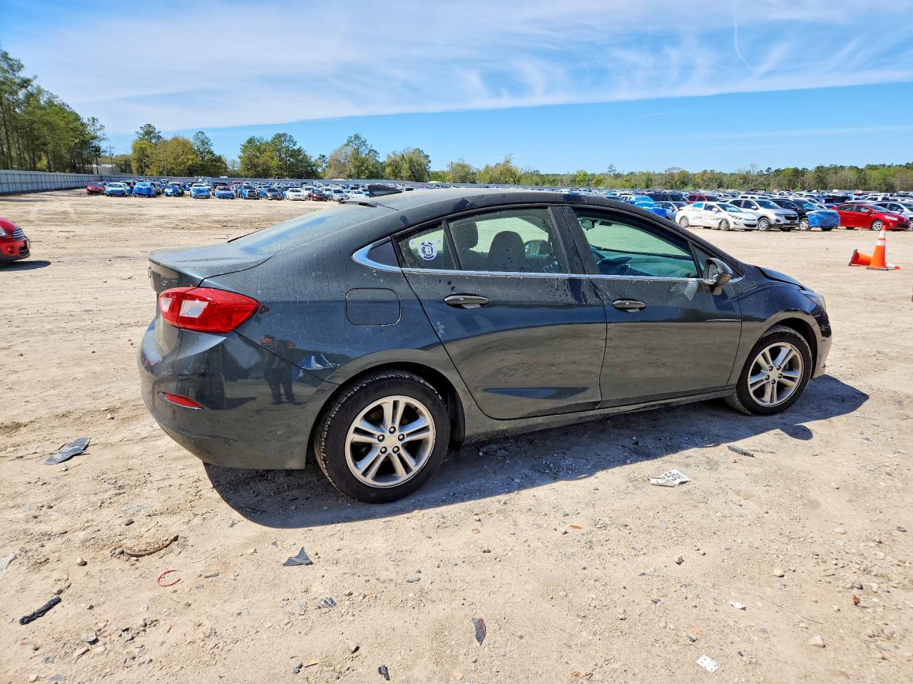 2018 Chevrolet Cruze Lt - Фото 3
