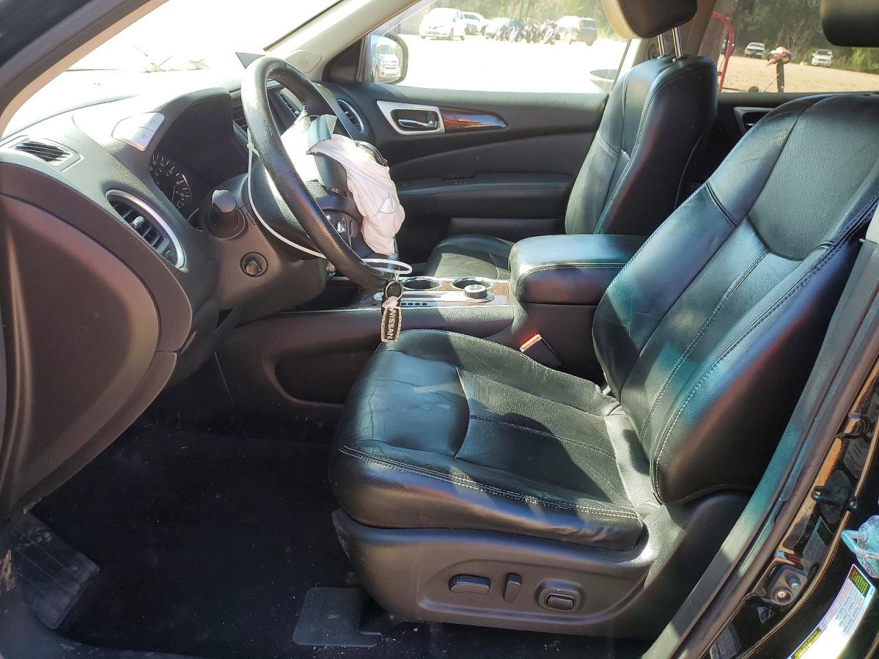 2013 Nissan Pathfinder S - Image 7