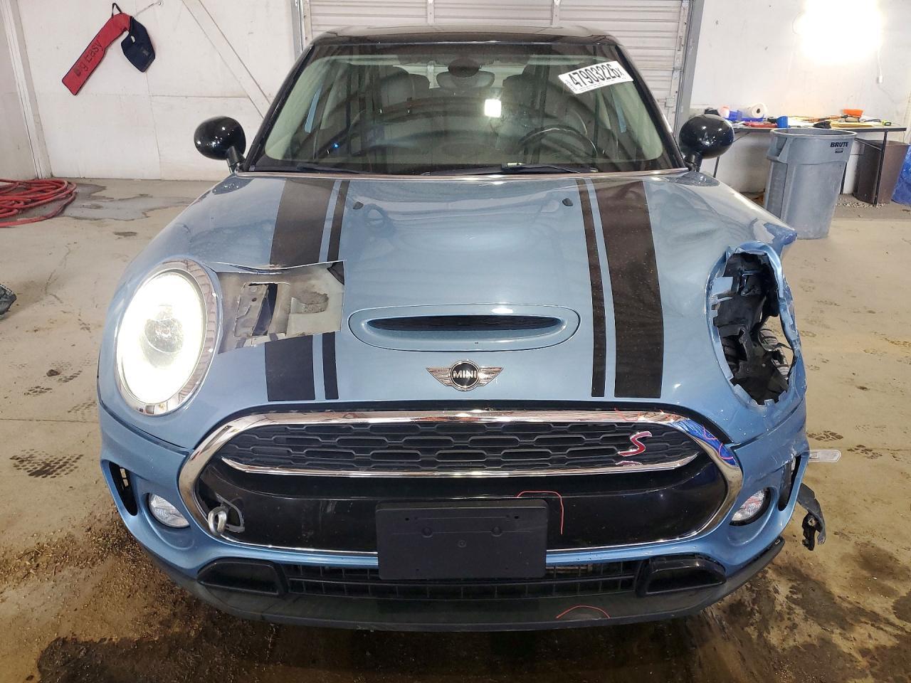 2017 Mini Cooper S Clubman All4 - Image 5