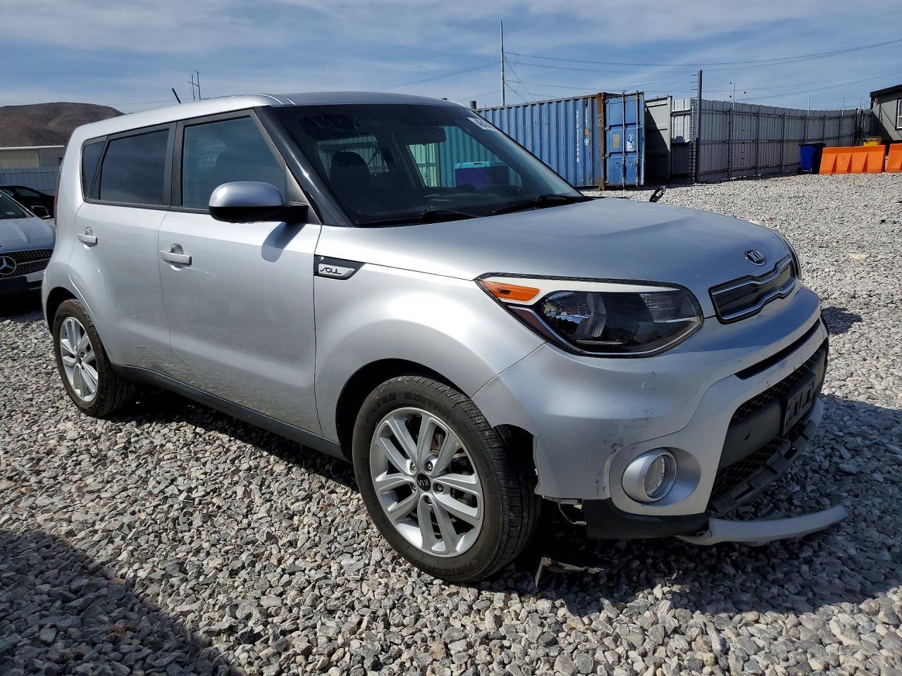 2019 Kia Soul + - Image 4