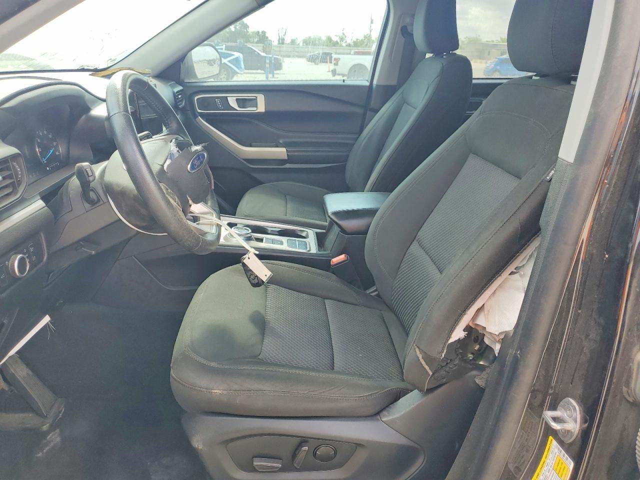 2023 Ford Explorer Xlt - Image 7