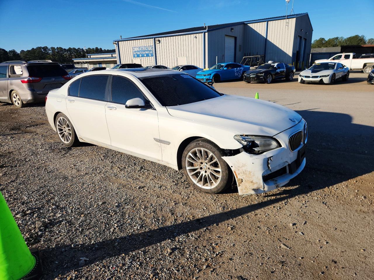 2015 BMW 750 Lxi - Фото 4
