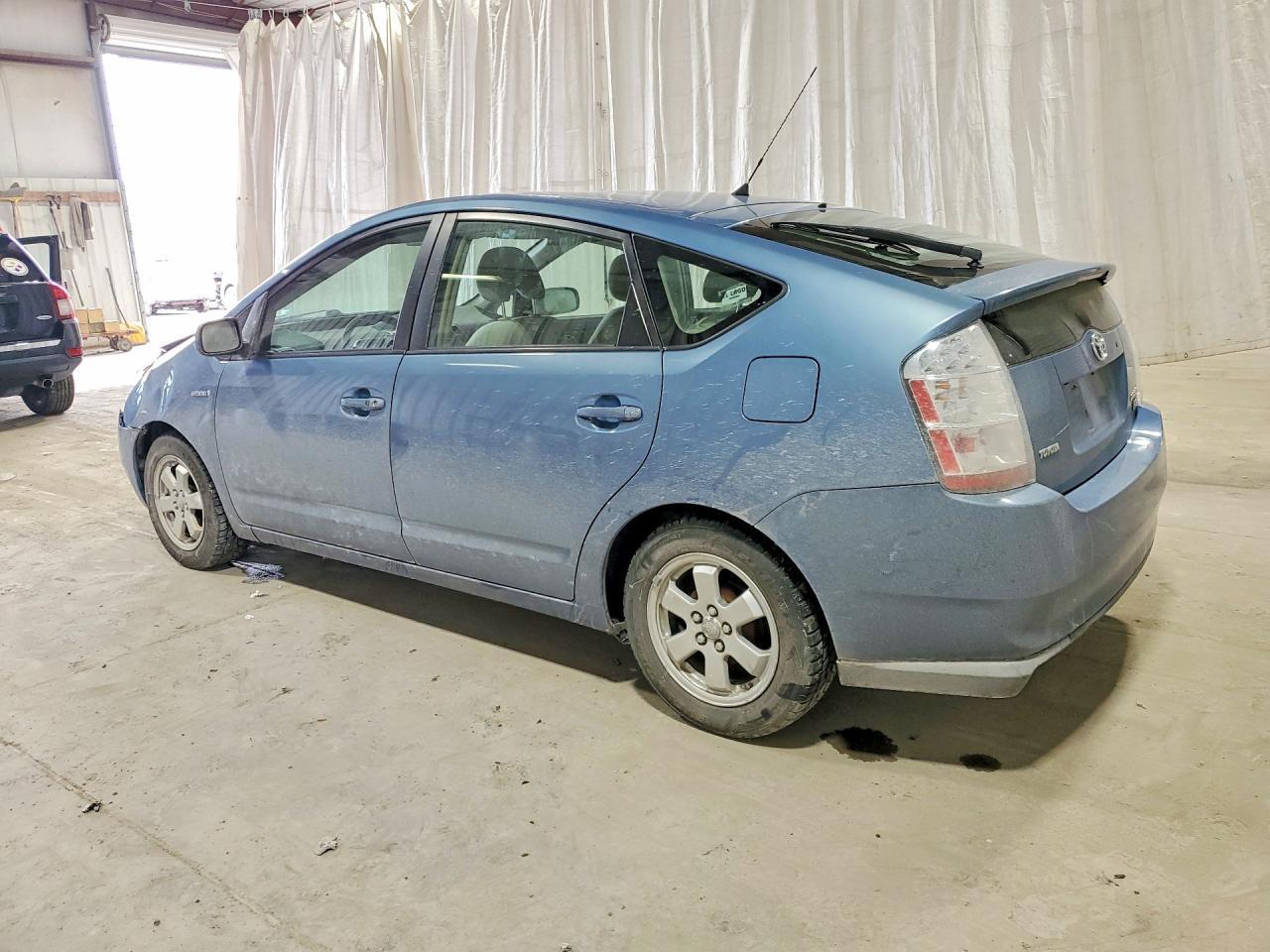 2007 Toyota Prius Base - Фото 2