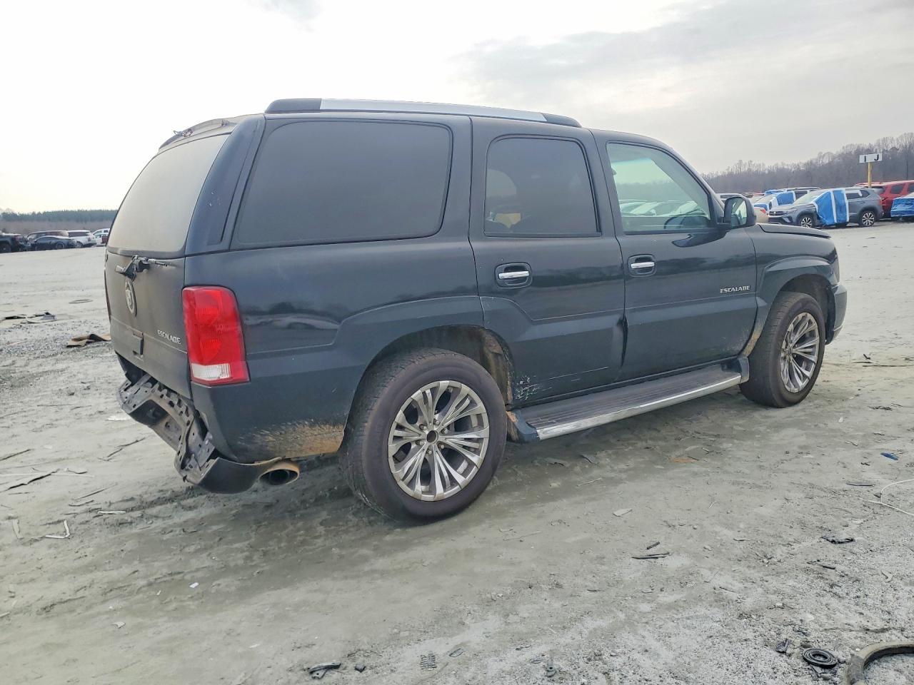 2004 Cadillac Escalade Luxury - Фото 3