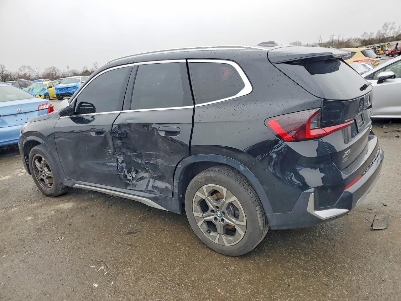 2024 BMW X1 xDrive28I - Image 2