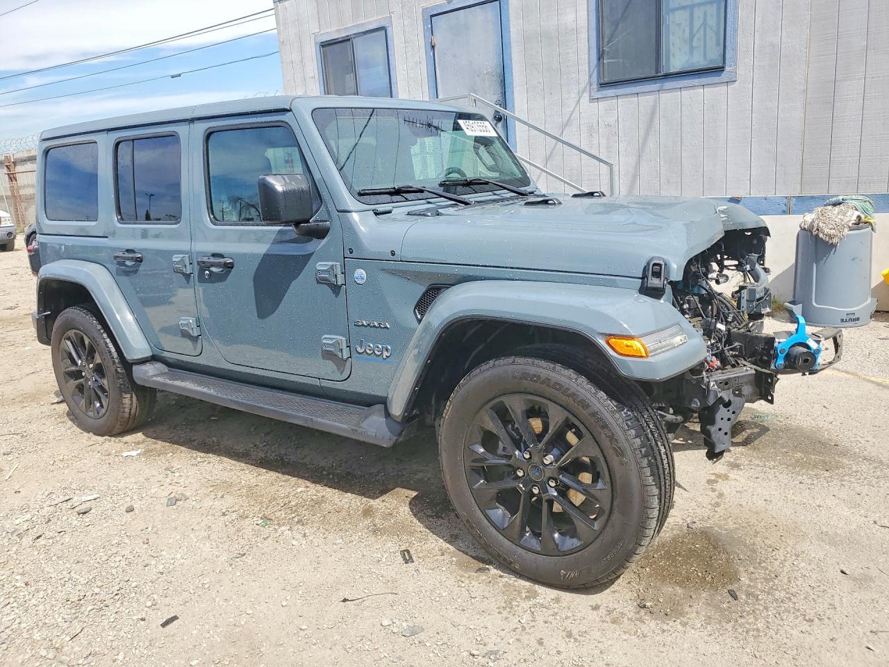 2024 Jeep Wrangler Sahara 4Xe - Фото 4