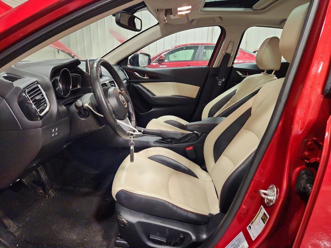 2015 Mazda 3 Grand Touring - Image 7