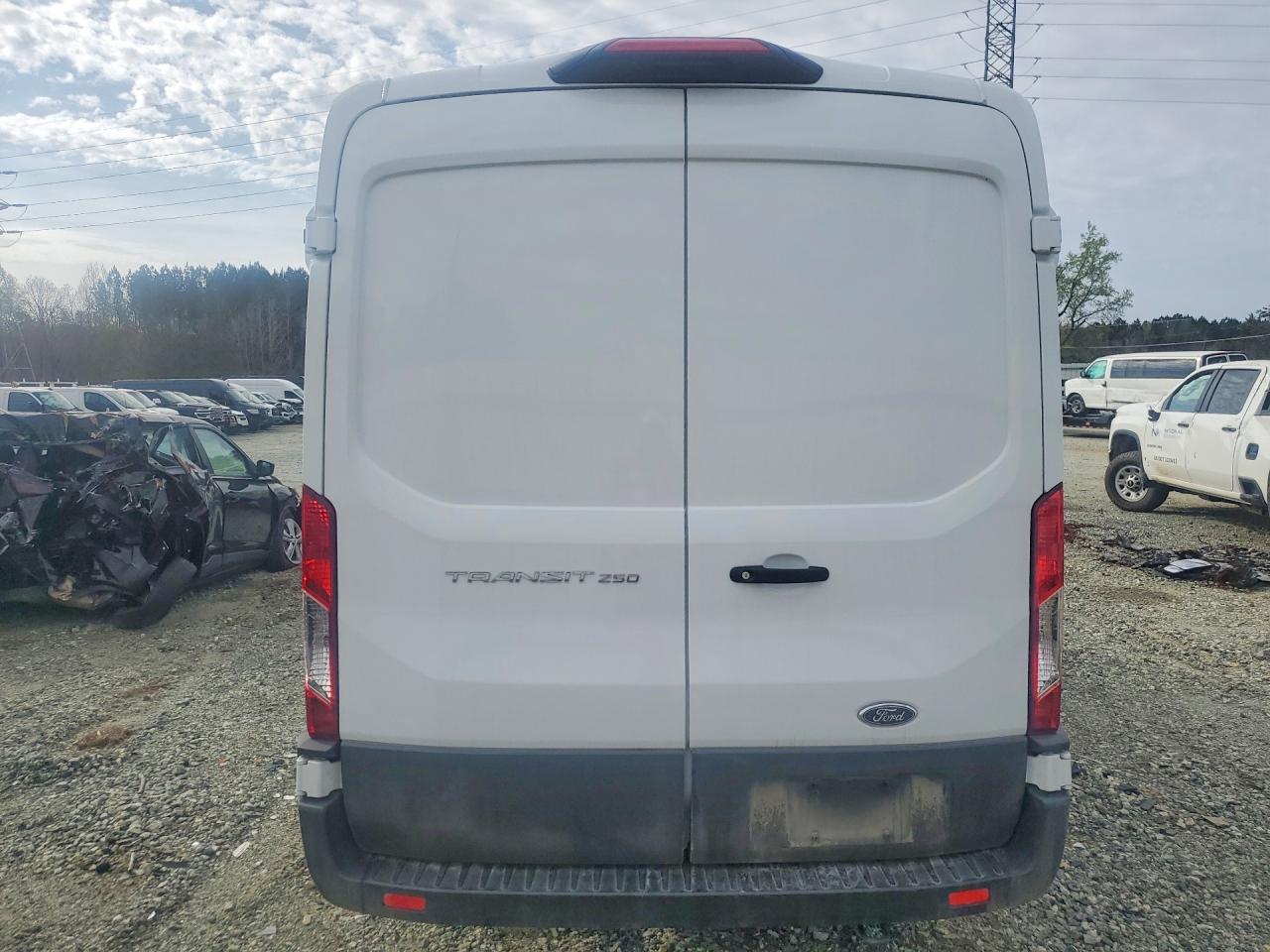 2025 Ford Transit 250 Delivery Van - Фото 6