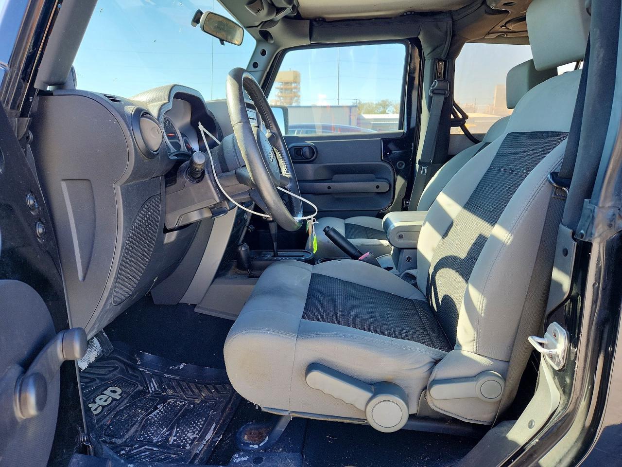 2010 Jeep Wrangler Sport - Фото 7