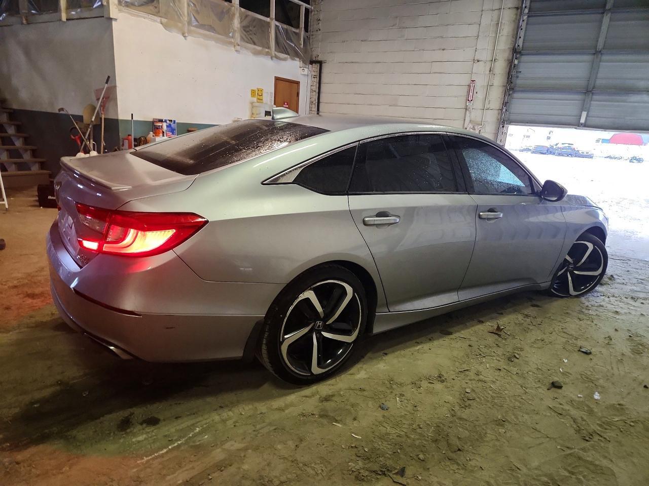 2019 Honda Accord Sport - Фото 3