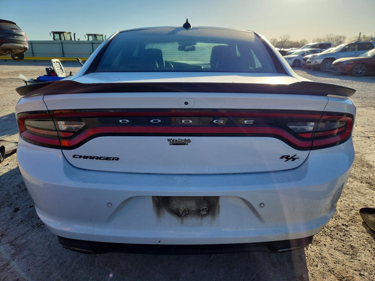 2017 Dodge Charger R - Image 6