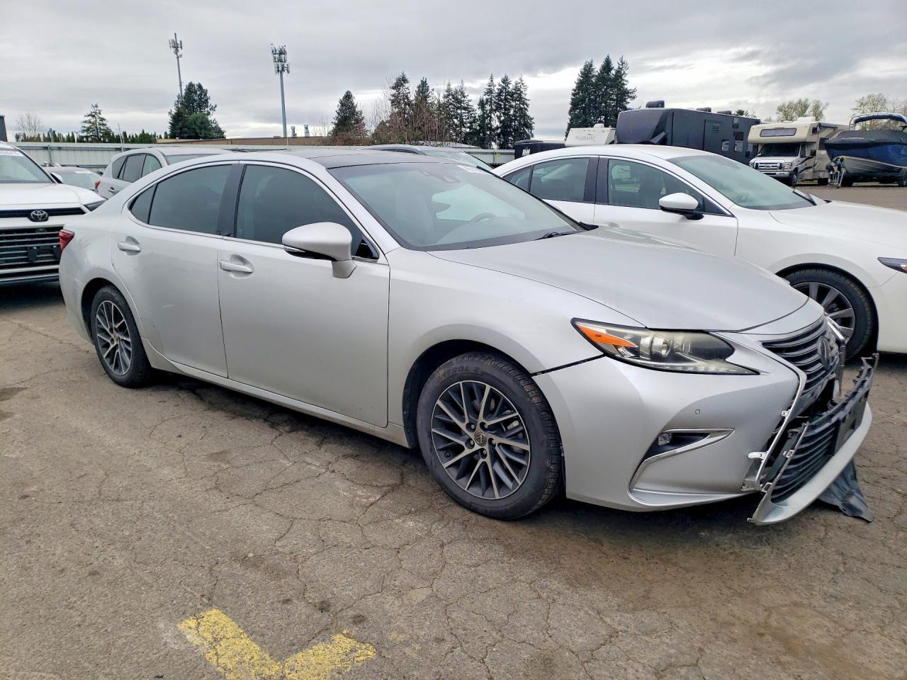 2017 Lexus Es 350 Base - Image 4