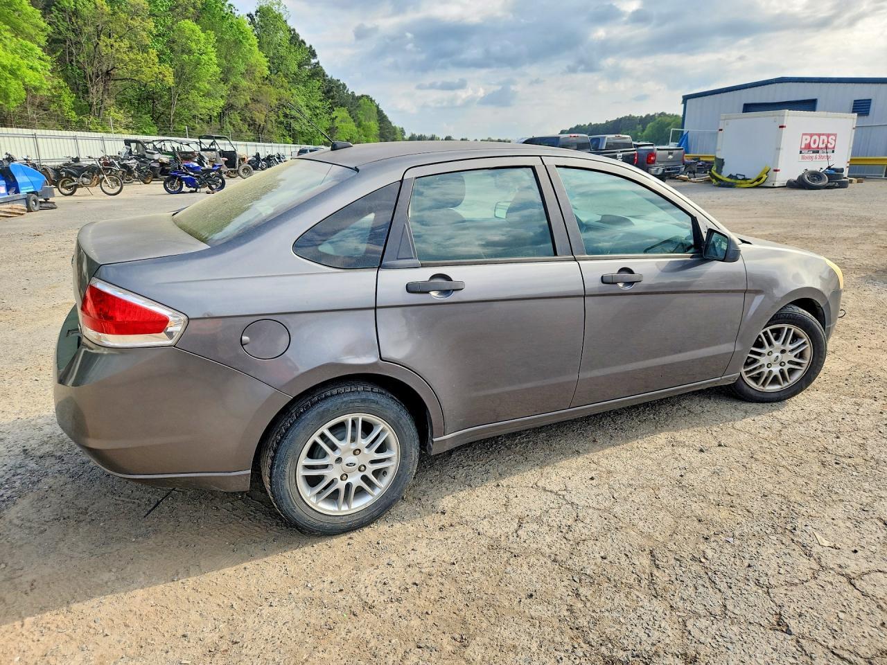 2009 Ford Focus Se - Фото 3