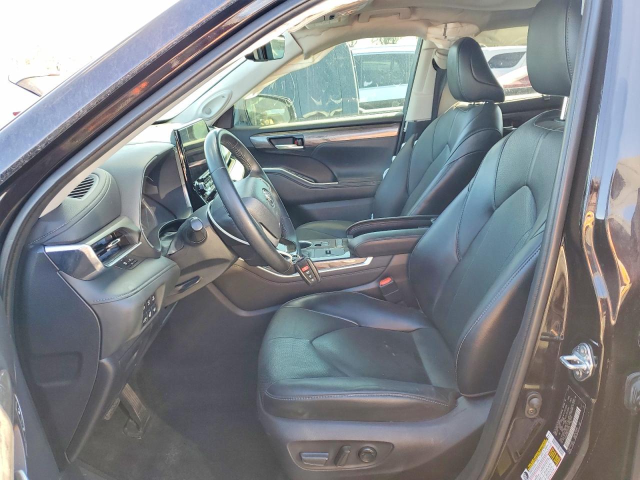 2022 Toyota Highlander Hybrid Limited - Фото 7