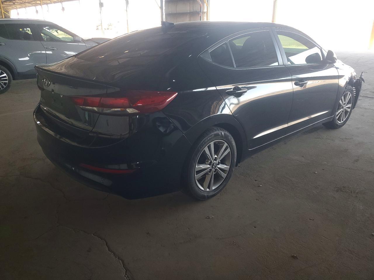 2017 Hyundai Elantra Value Edition - Фото 3