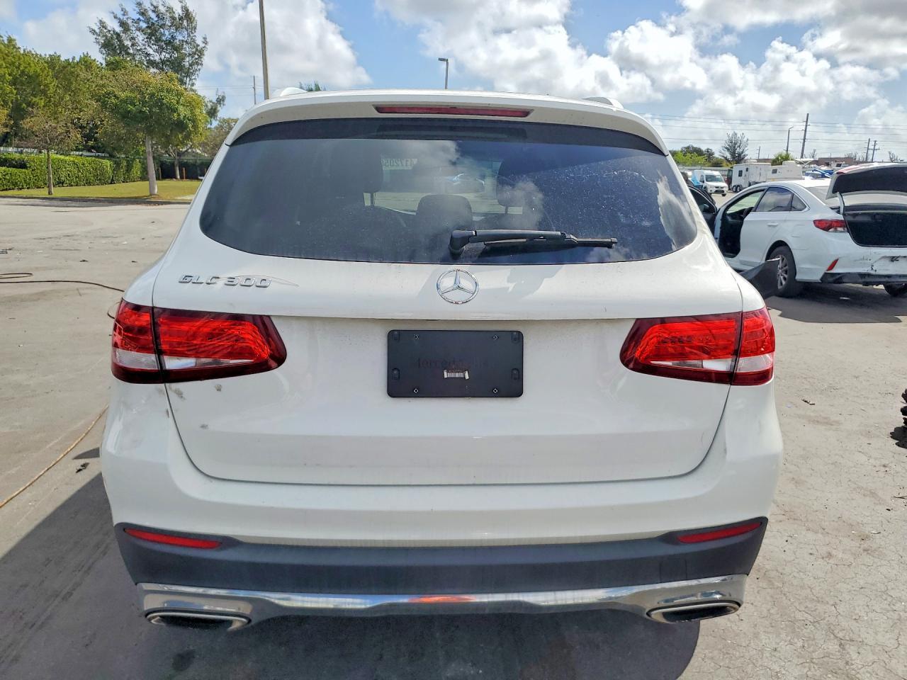 2018 Mercedes-Benz Glc 300 - Фото 6