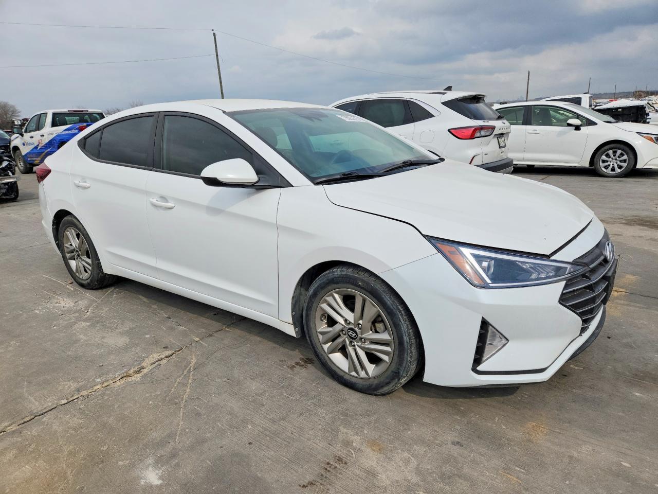 2019 Hyundai Elantra Sel - Фото 4