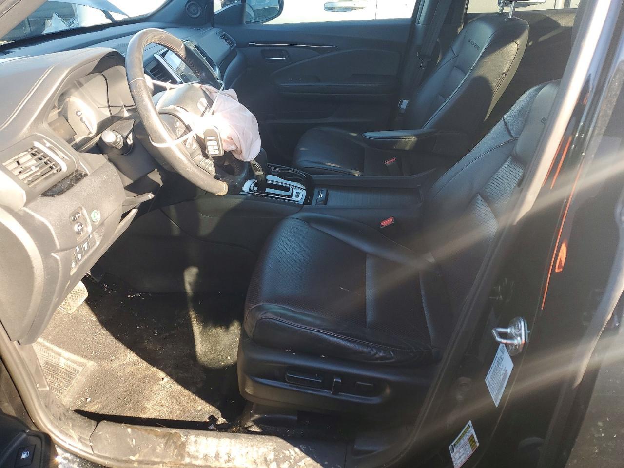2019 Honda Ridgeline Black Edition - Image 7