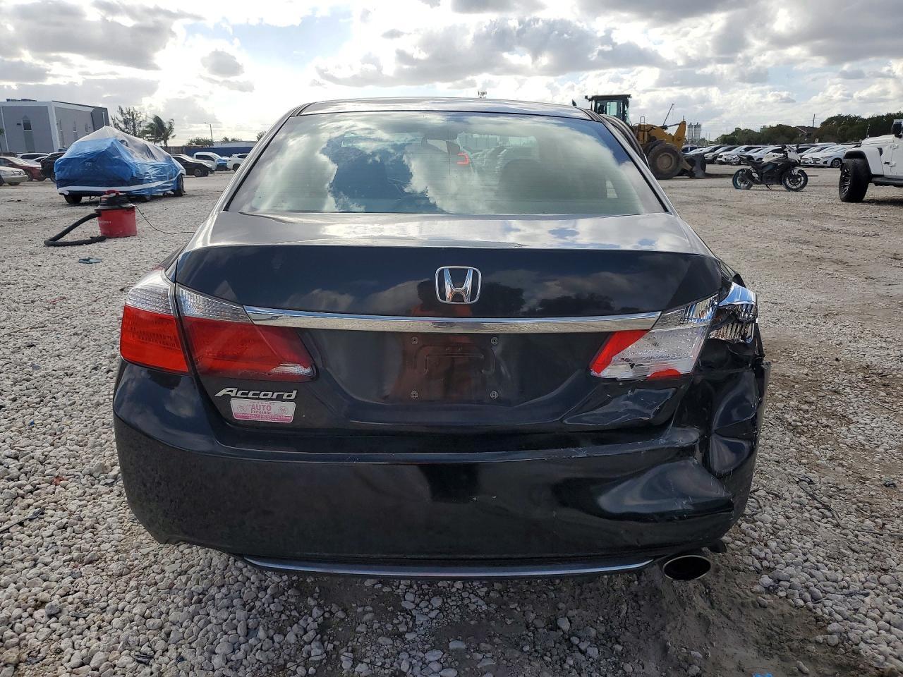 2013 Honda Accord Lx - Фото 6