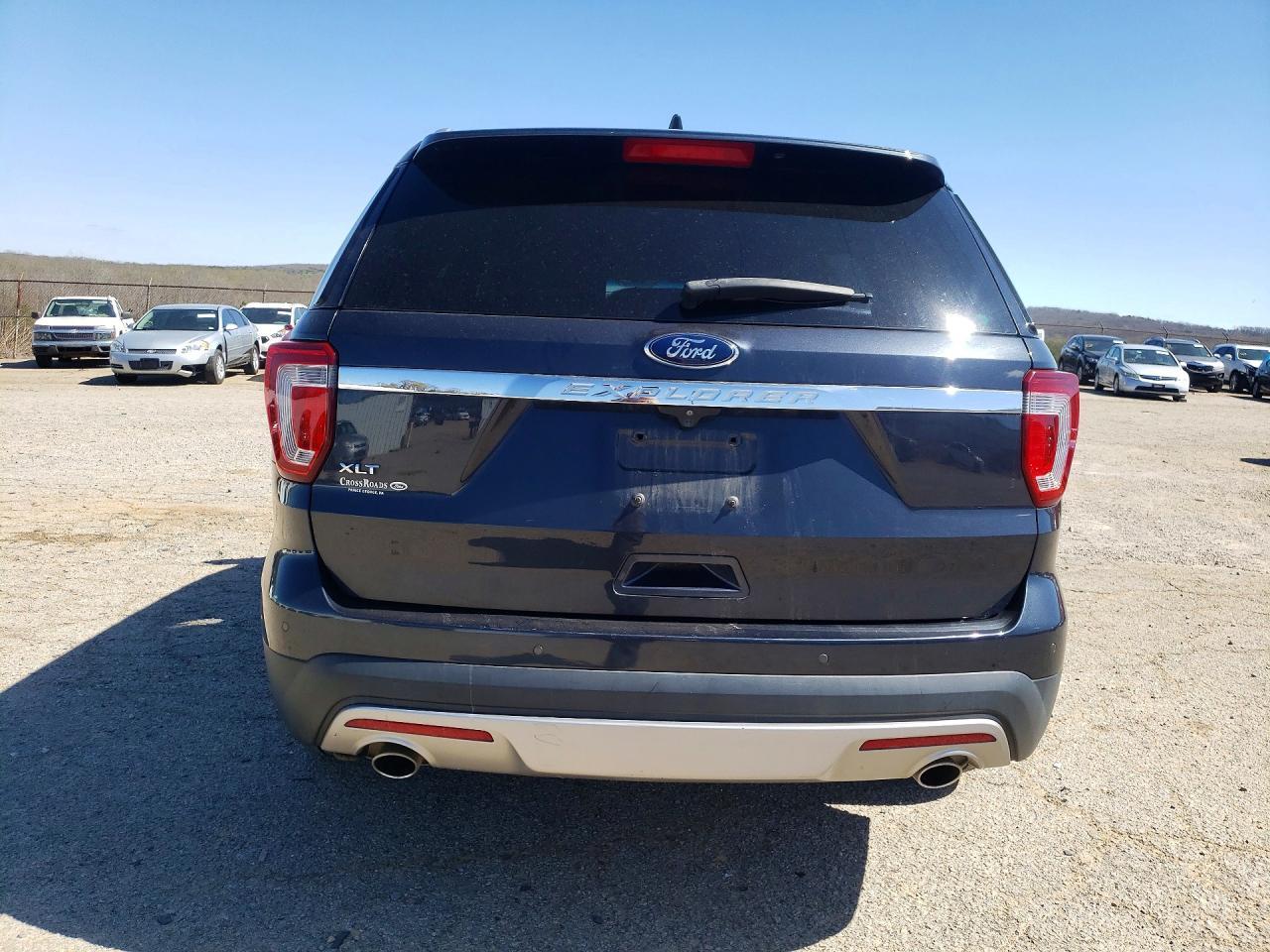 2017 Ford Explorer Xlt - Фото 6