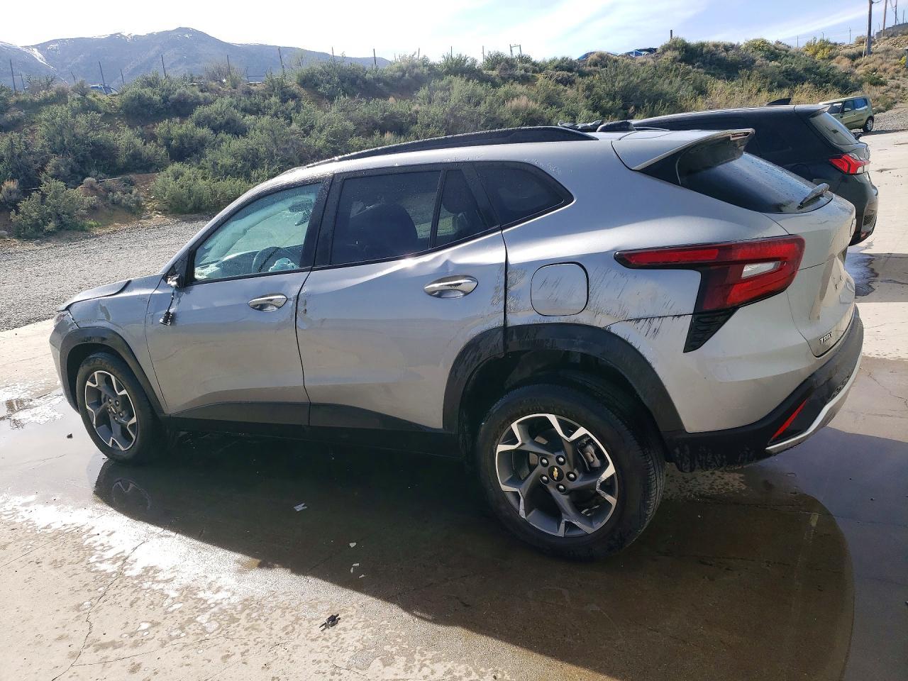 2025 Chevrolet Trax 1Lt - Фото 2