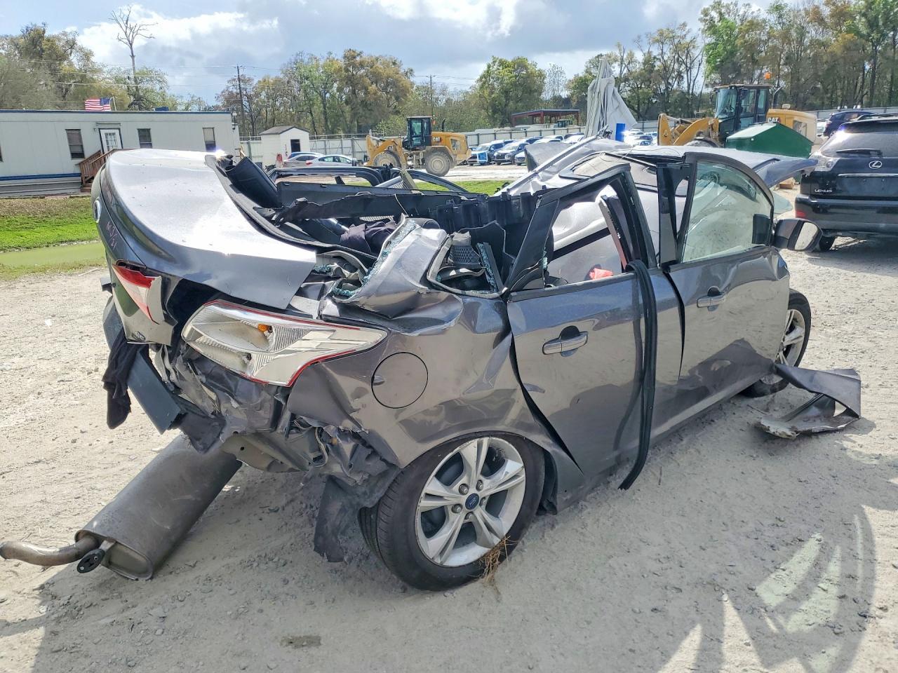 2014 Ford Focus Se - Фото 3
