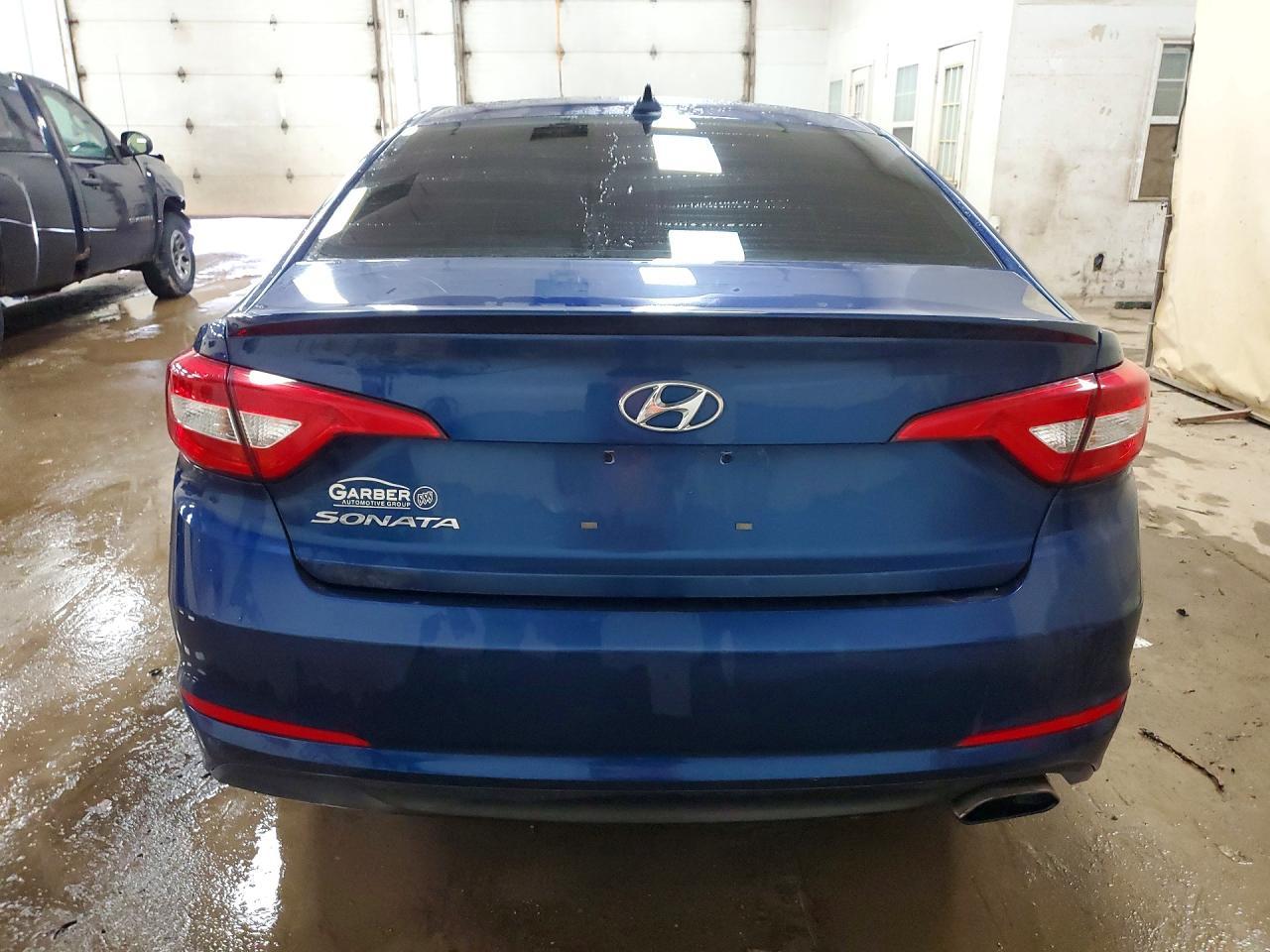 2015 Hyundai Sonata Se - Image 6