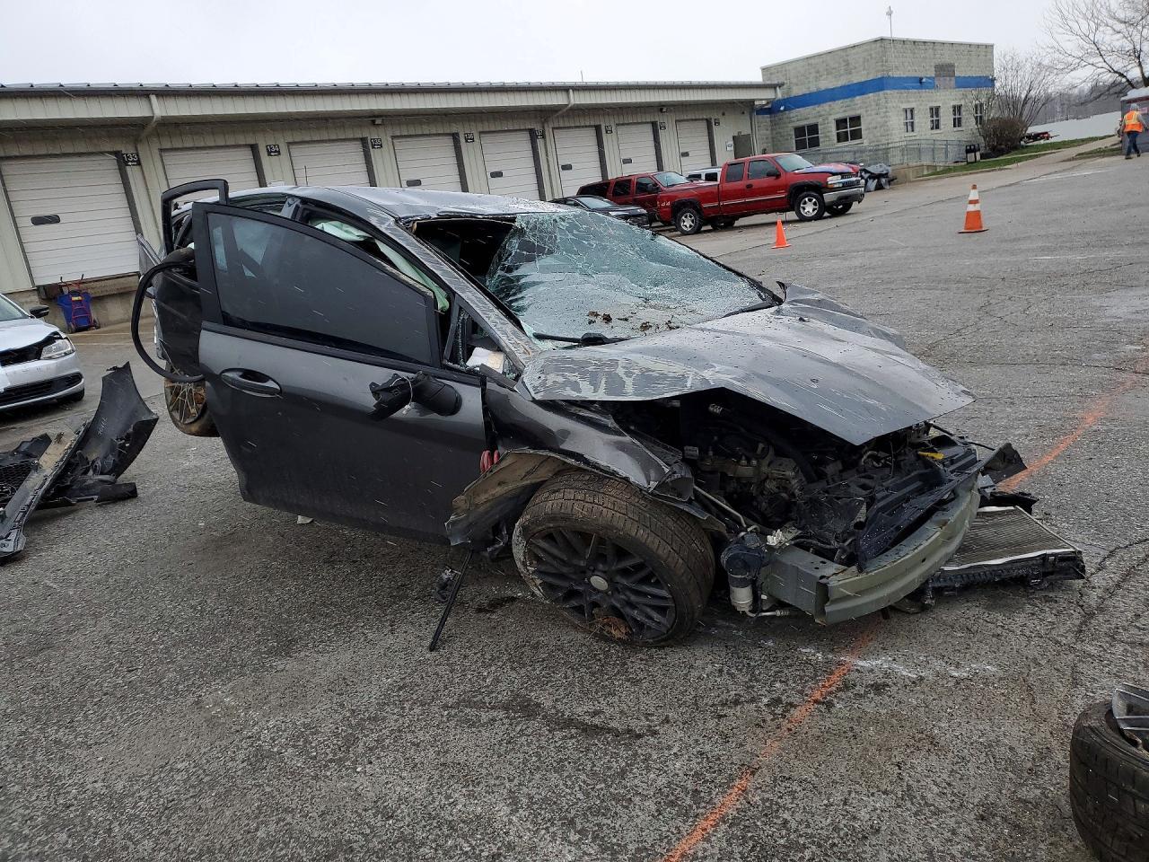 2019 Ford Fiesta St - Image 4