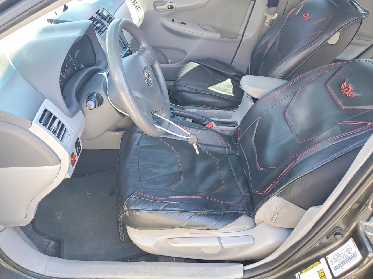 2009 Toyota Corolla Le - Image 7