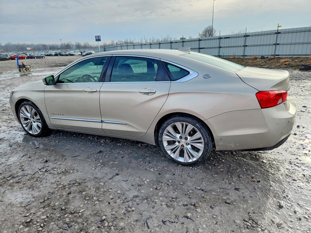 2015 Chevrolet Impala Ltz - Фото 2